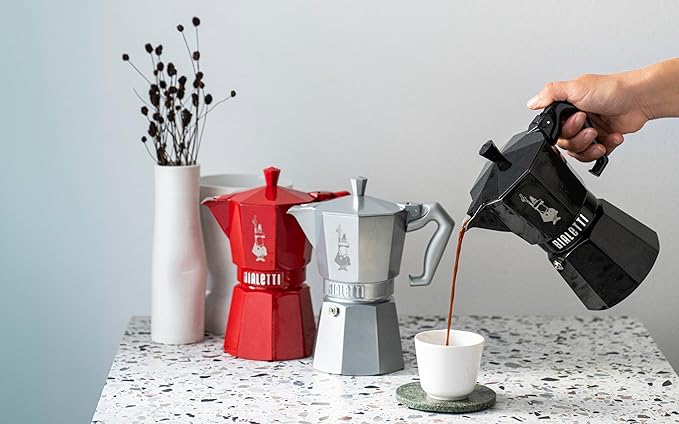 Bialetti Mocha Exclusive Italian Red for 3 Cups, Direct Fire (Coffee Maker, Espresso Maker, Makinetta)