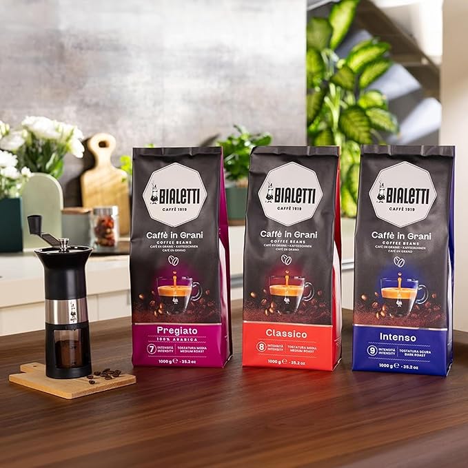 Bialetti Intenso Coffee Beans, 1000g Bag - 100% Robusta Medium Roast Intensity 9, Strong Espresso with Cocoa Notes - Compatible with Automatic Machines, Bean to Cup Brewers & Stovetop Moka Pots