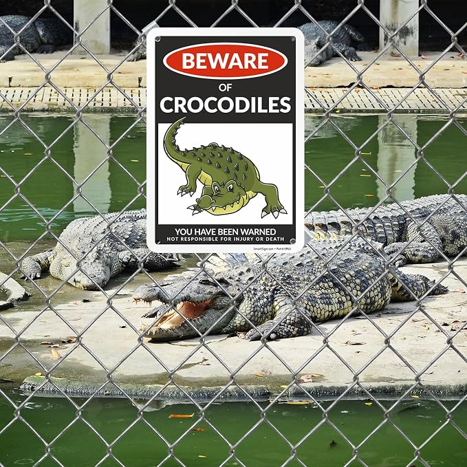 SmartSign Beware Of Crocodiles Warning Sign - 10"x7", 40 mil Laminated Rust-free Aluminum - Metal Signs for Wall Decor, Outdoors, Patio, Gifts, Cafe - Crocodile Theme, Made in USA - Image 3