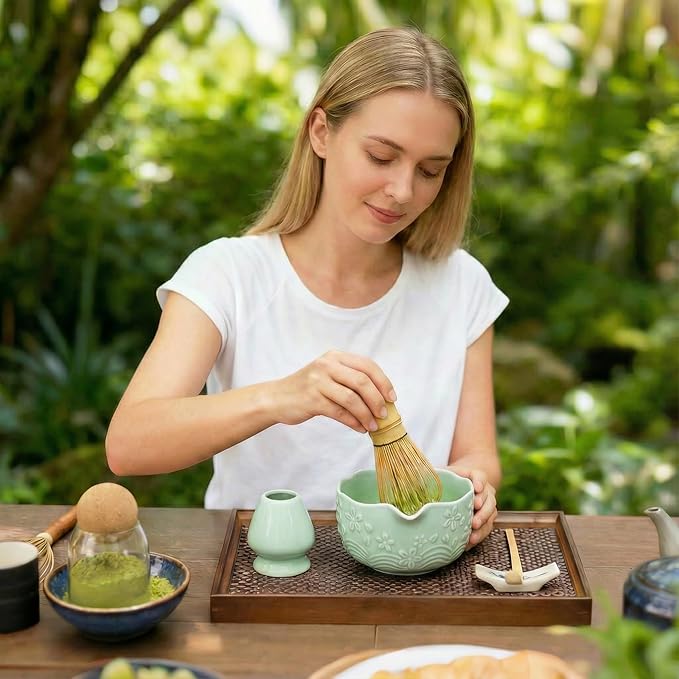 Matcha Whisk Set, 5 Pcs Ceramic Matcha Set, Matcha Kit Set Includes Matcha Bowl, Matcha Whisk and Holder, Bamboo Scoop and Sifter, Matcha Tea Set, Ideal Gift for Family/Friend (Green)