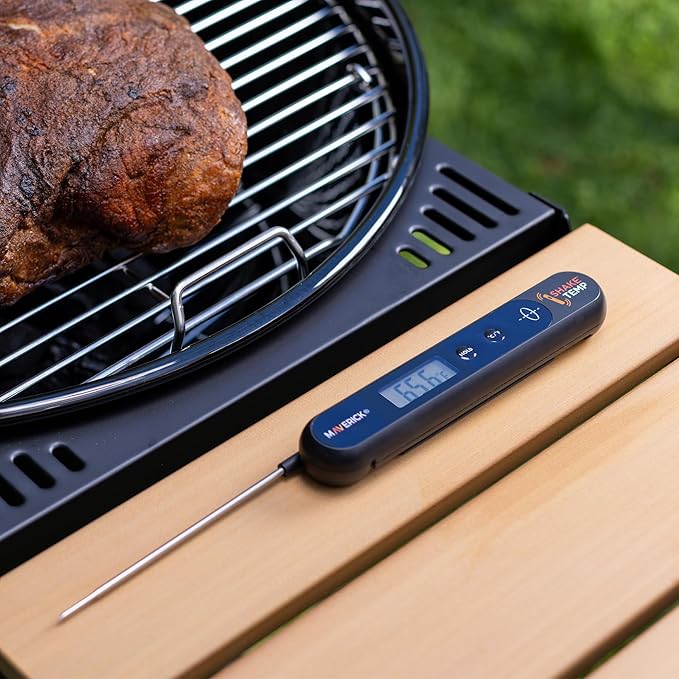 Maverick Shake Temp™ Instant Read Thermometer, Kinetic Energy Powered (No Batteries), Fast 2mm Step-Down Probe, Water-Resistant, Large LCD & Hold Function, for Grilling, Camping & Kitchen Use