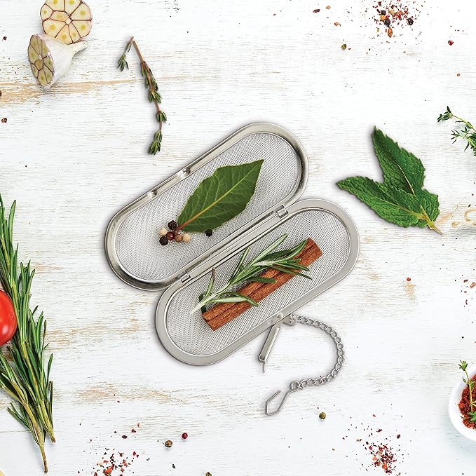 HIC Kitchen Herb Infuser Pod, 18/8 Stainless Steel Mesh, For Herbs, Spices, and Loose Teas